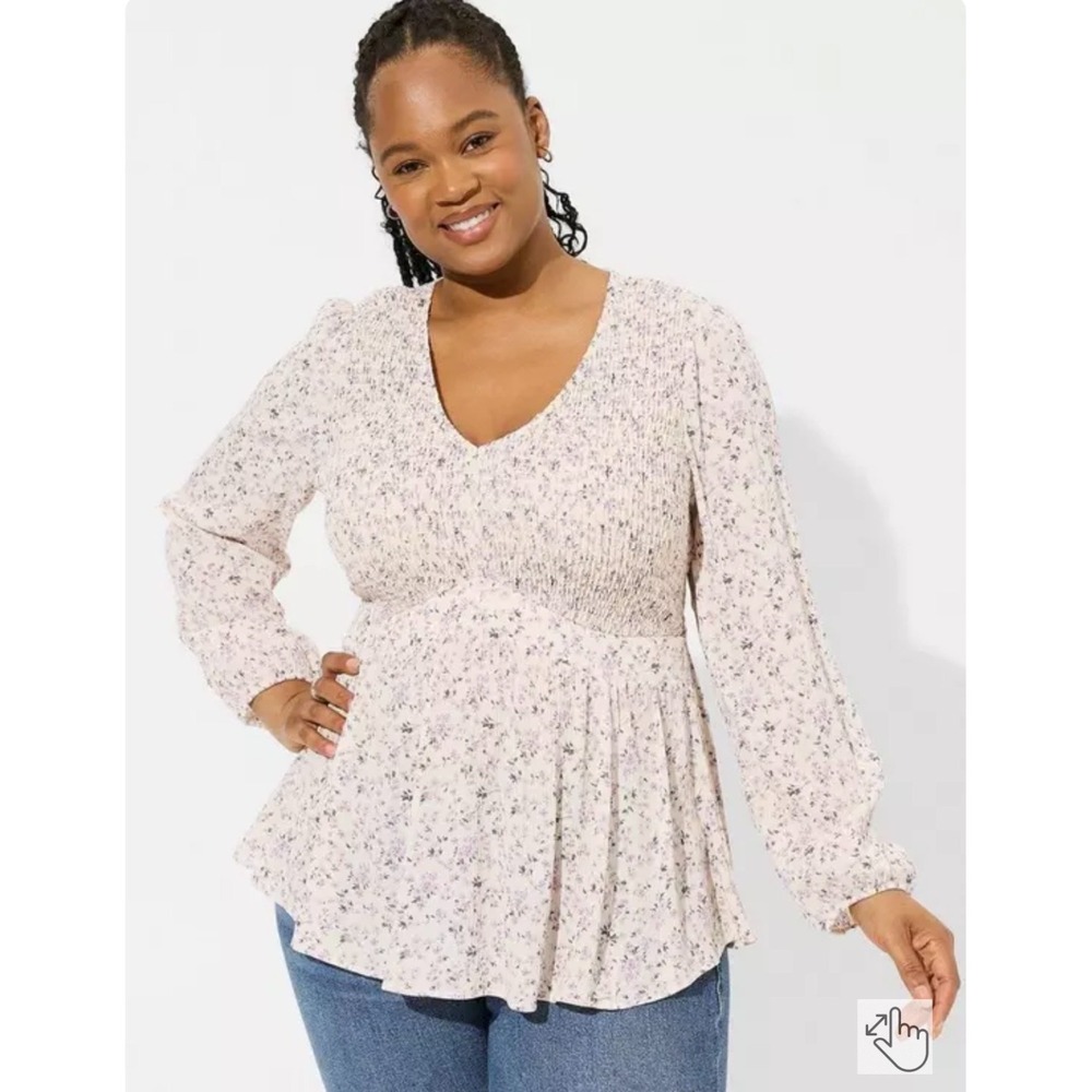 Torrid Floral Babydoll Washable Crinkle‎ Gauze V-Neck Smocked Top Sz 3X